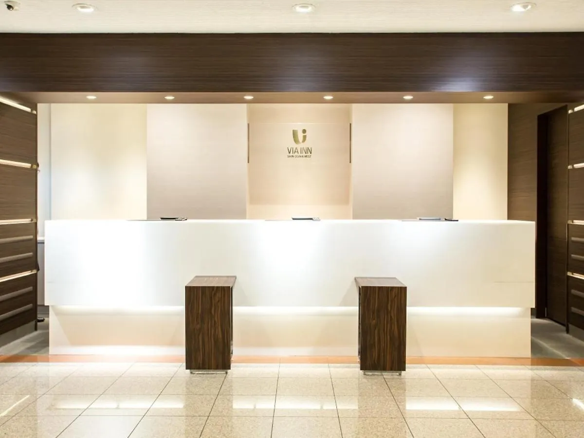 Via Inn Shin Osaka West 3*,
