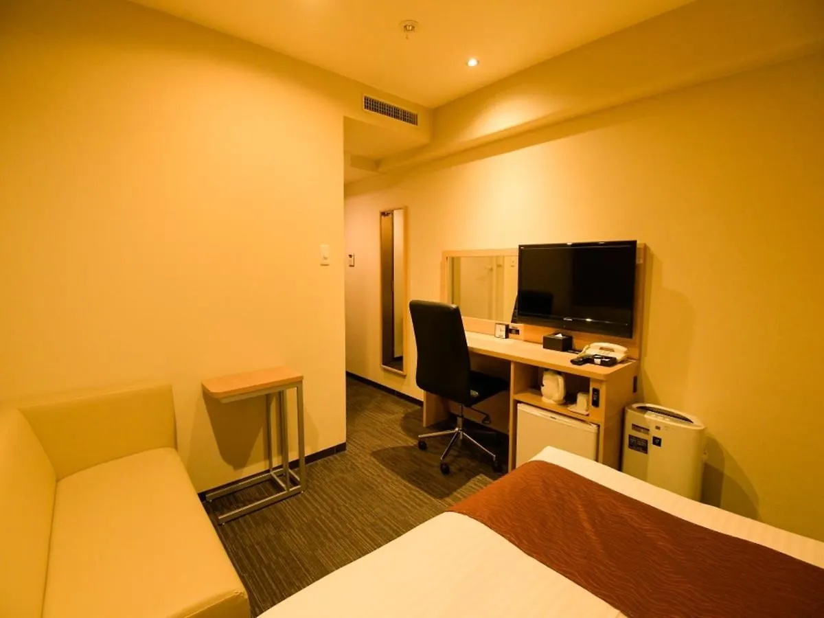 Via Inn Shin Osaka West 3*,  Japan